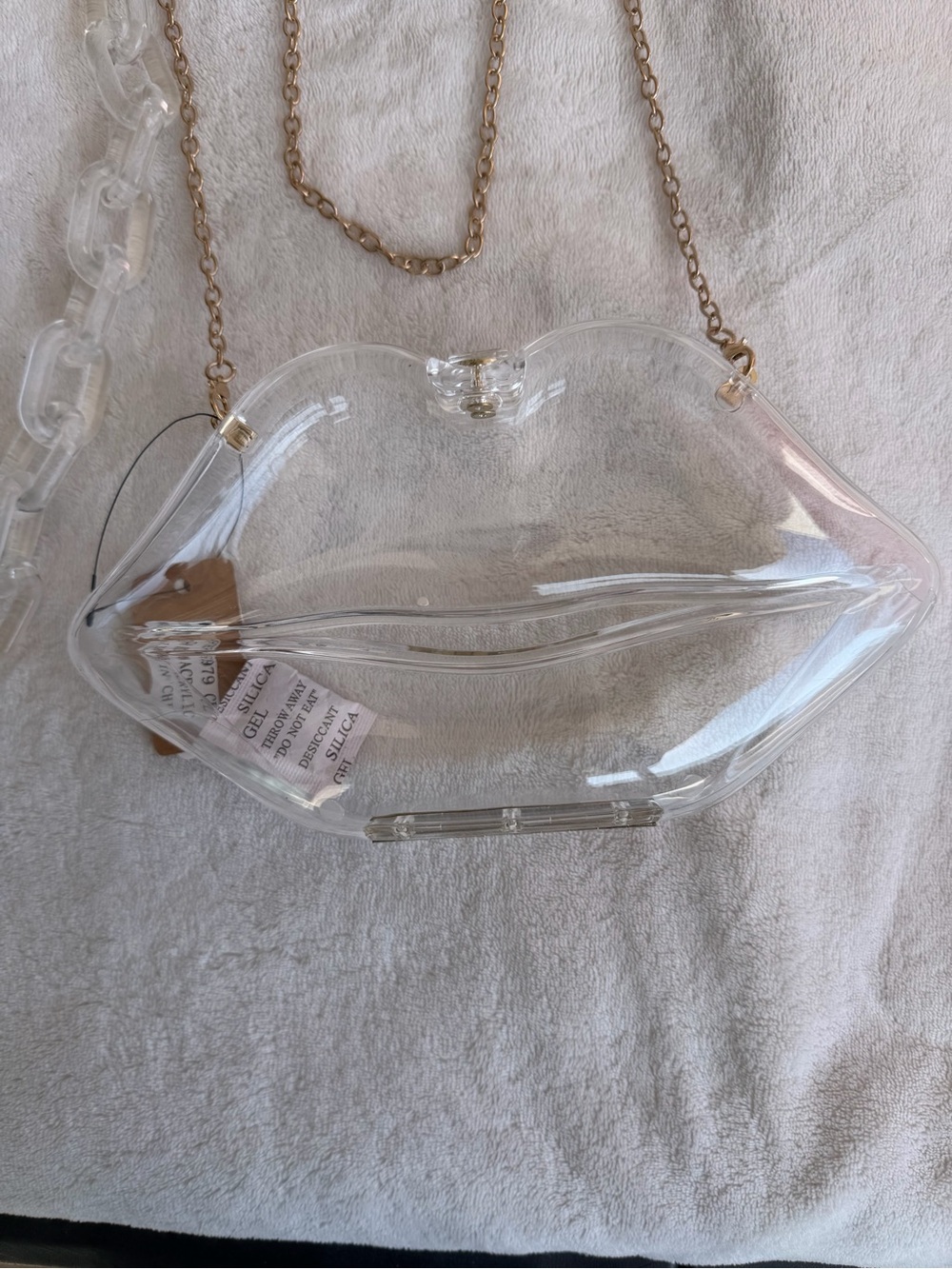Clear Lip-Shaped Crossbody Bag with Gold Chain